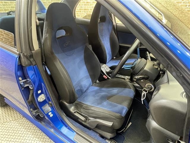 Subaru IMPREZA 2004 8113030-2
