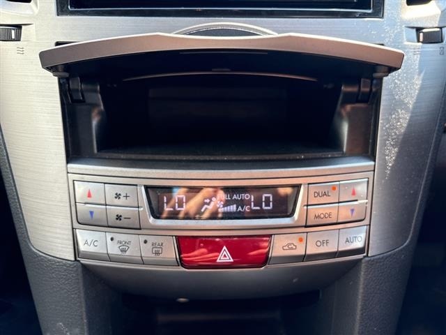 Subaru LEGACY B4 2011 8105837-14