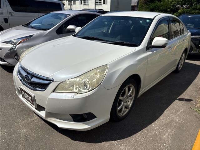 Subaru LEGACY B4 2011 8105837-17