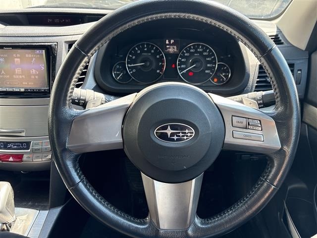 Subaru LEGACY B4 2011 8105837-5