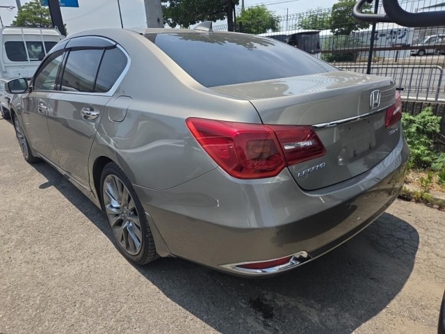 Honda LEGEND 2016 8105899-1