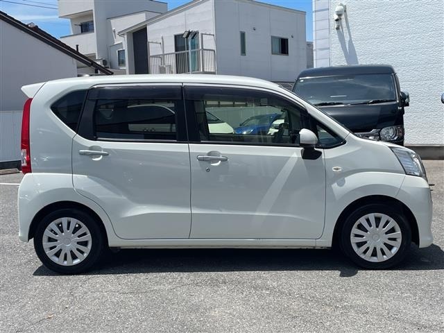Daihatsu MOVE 2017 8114220-4