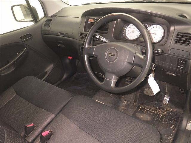 Daihatsu MOVE 2005 8114495-3