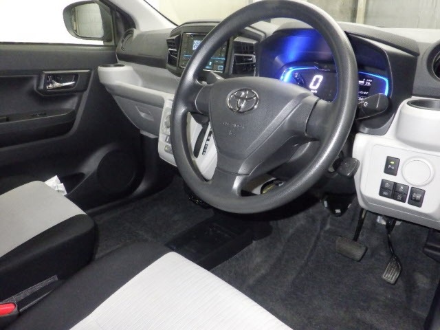 Toyota PIXIS EPOCH 2023 8115429-3