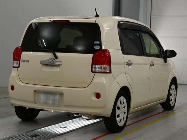 Toyota PORTE 2015 8115349-1