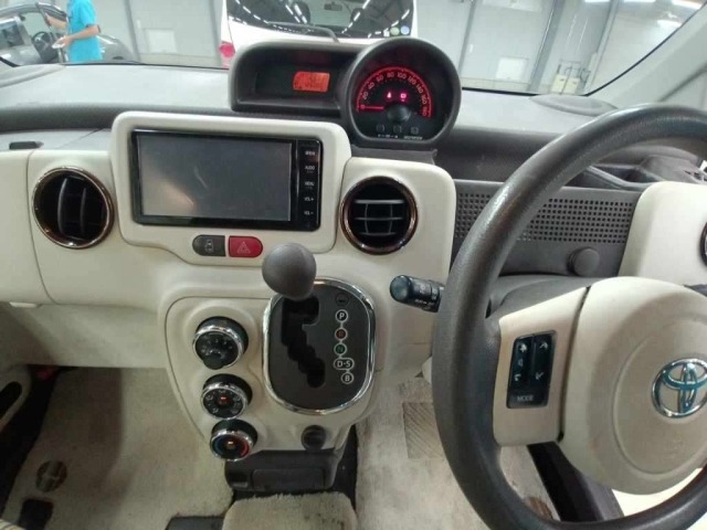 Toyota PORTE 2015 8115349-11