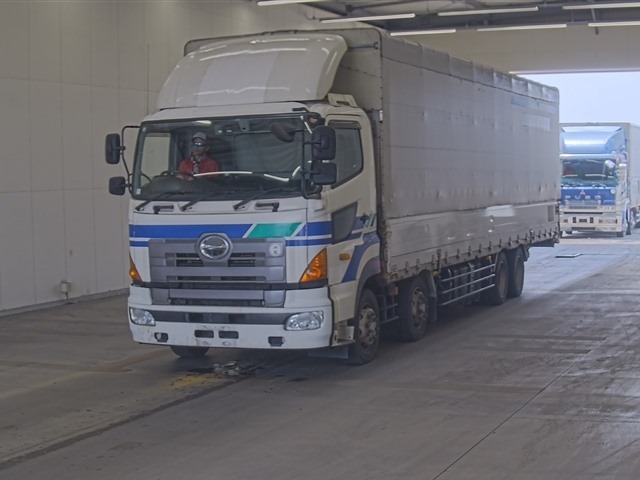 Hino PROFIA 2015 8116196-0