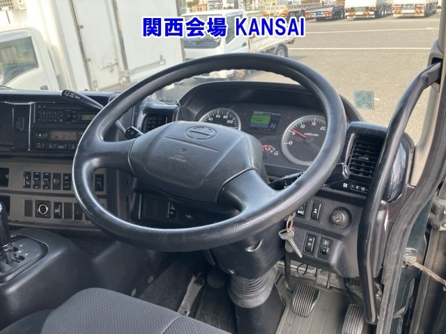 Hino PROFIA 2012 8116202-4