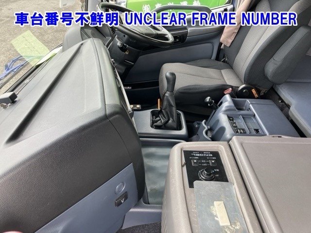 Hino PROFIA 2005 8116203-4