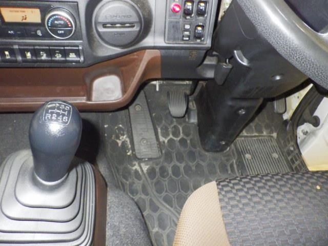 Hino RANGER 2018 8109690-7