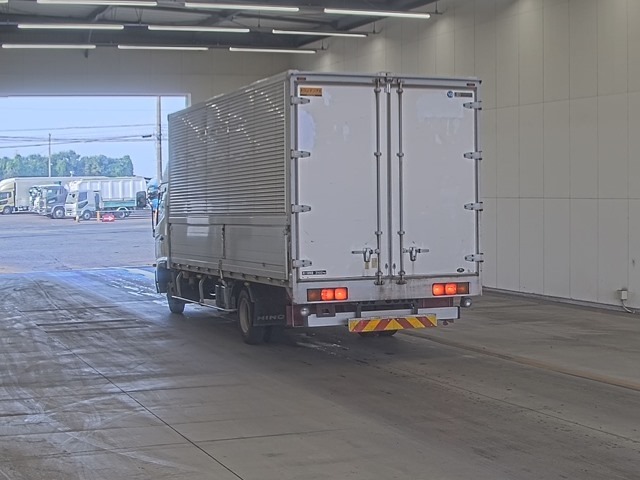 Hino RANGER 2017 8109814-1
