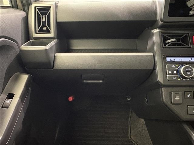 Daihatsu TAFT 2025 8108696-6