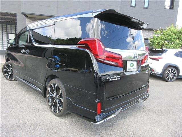 Toyota ALPHARD 2023 8137283-1