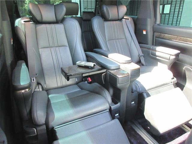 Toyota ALPHARD 2023 8137283-5
