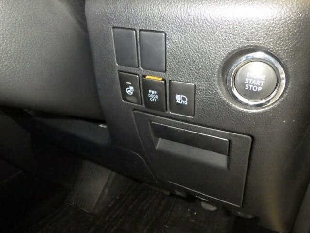 Toyota ALPHARD 2022 8137296-6