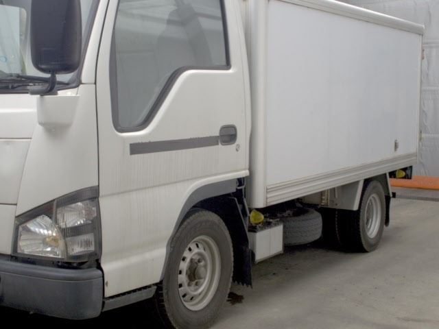 Nissan ATLAS 2004 8126096-4