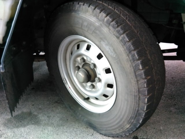 Nissan ATLAS 2004 8126096-9