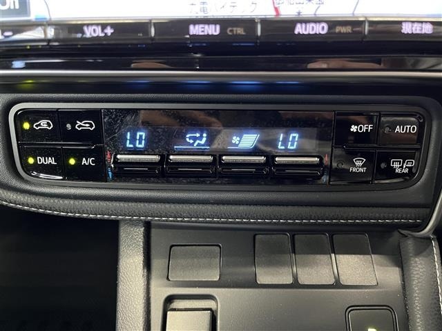 Toyota AURIS 2017 8118136-12