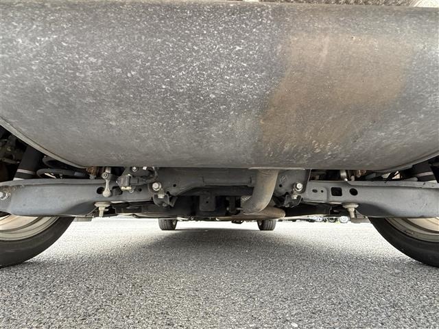 Toyota AURIS 2017 8118136-13