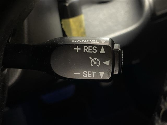 Toyota CAMRY 2015 8133492-11