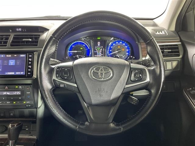 Toyota CAMRY 2015 8133492-20