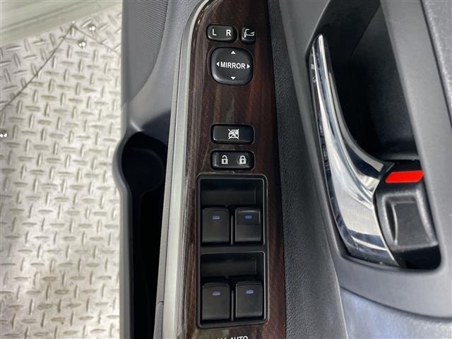Toyota CAMRY 2015 8133492-23