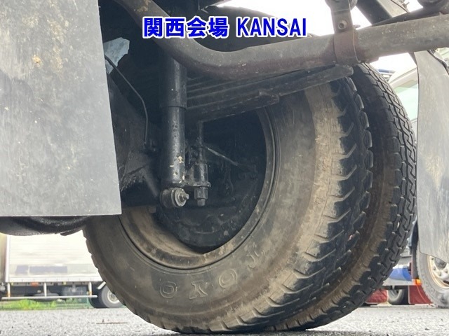 Mitsubishi CANTER 1996 8135008-12