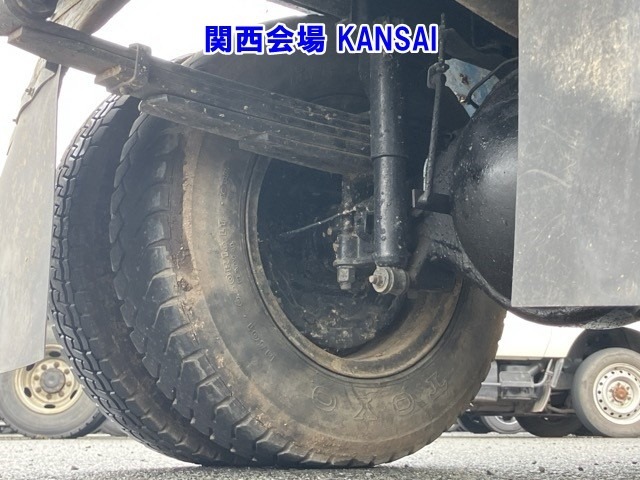 Mitsubishi CANTER 1996 8135008-13