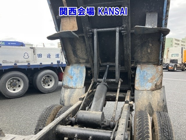 Mitsubishi CANTER 1996 8135008-18