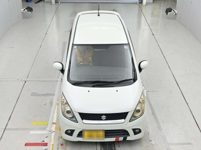 Suzuki CERVO 2009 8137244-7