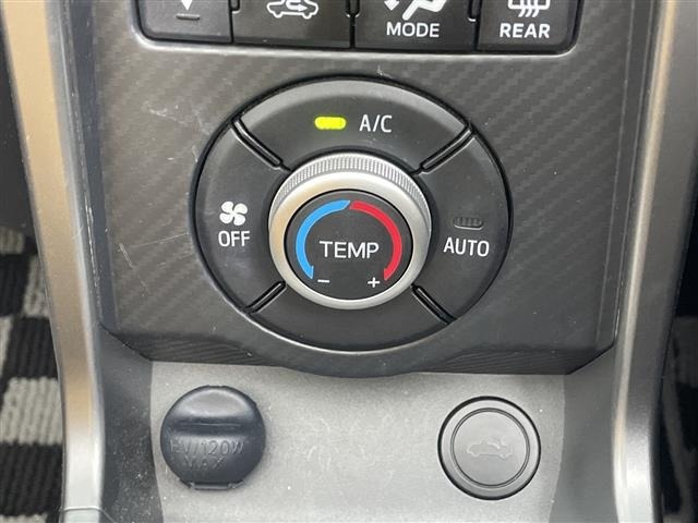 Daihatsu COPEN 2018 8138250-9