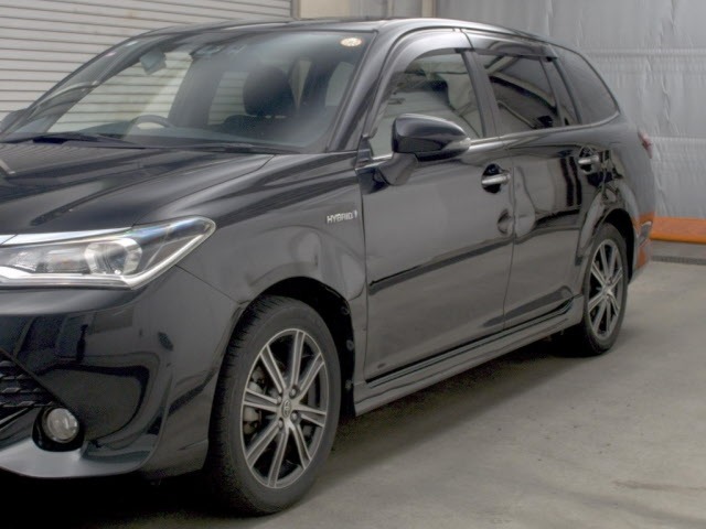 Toyota COROLLA FIELDER 2016 8135775-4