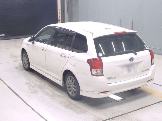 Toyota COROLLA FIELDER 2014 8135791-6