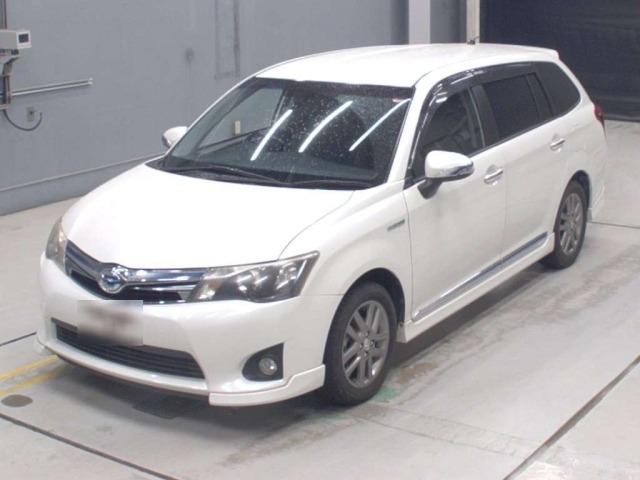 Toyota COROLLA FIELDER 2013 8135794-0