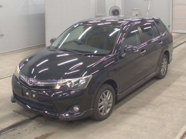 Toyota COROLLA FIELDER 2013 8135798-0