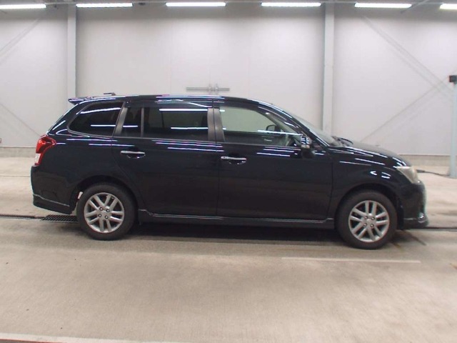 Toyota COROLLA FIELDER 2013 8135798-3