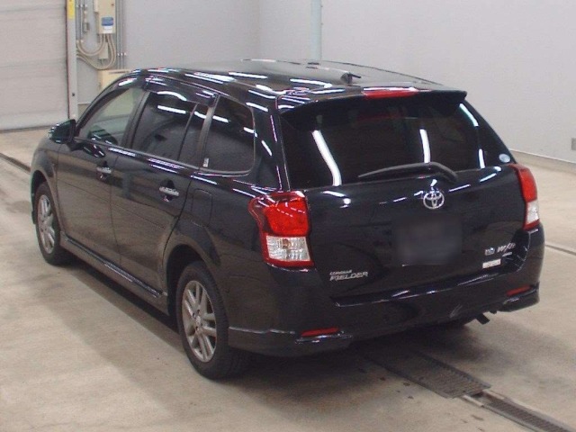 Toyota COROLLA FIELDER 2013 8135798-6
