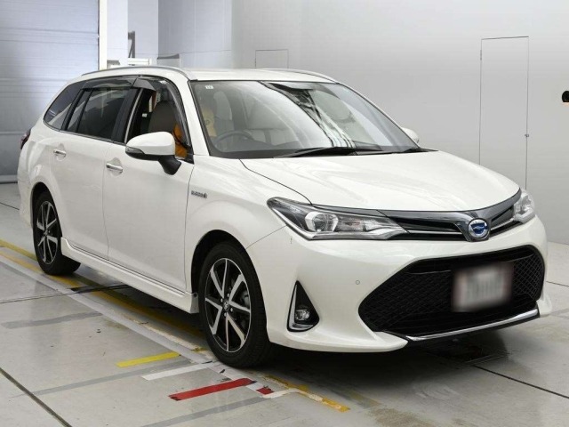 Toyota COROLLA FIELDER 2018 8135810-5
