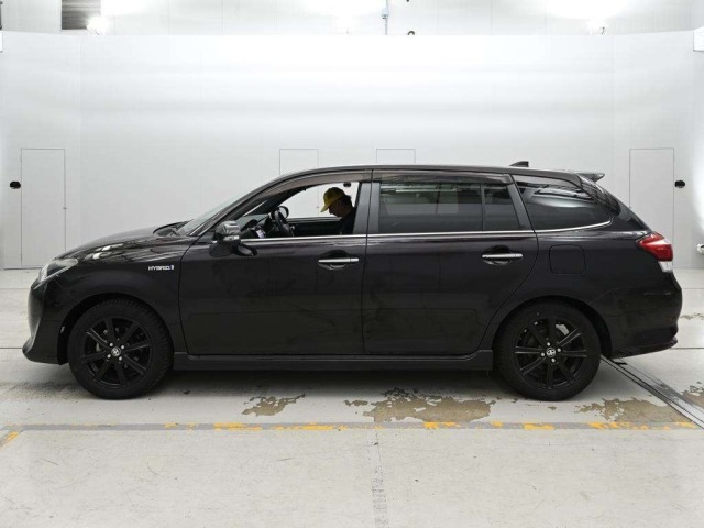 Toyota COROLLA FIELDER 2016 8135812-4