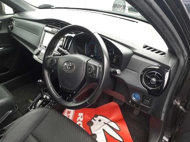 Toyota COROLLA FIELDER 2016 8135812-9