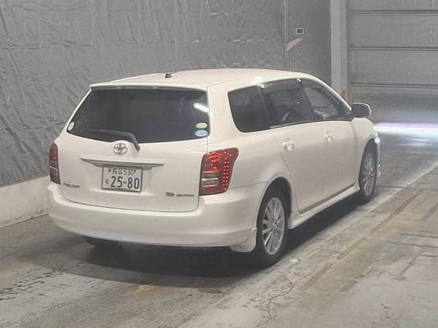 Toyota COROLLA FIELDER 2007 8135816-1