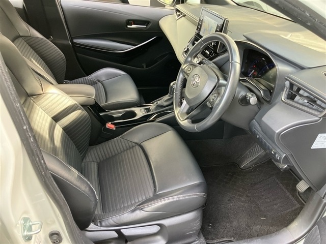 Toyota COROLLA TOURING 2020 8138120-5