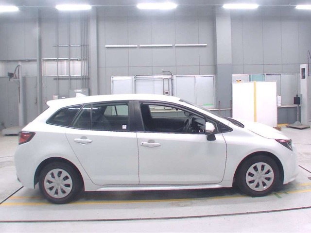 Toyota COROLLA TOURING 2023 8138121-3