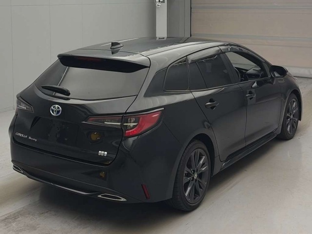 Toyota COROLLA TOURING 2021 8138123-1