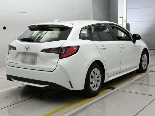 Toyota COROLLA TOURING 2023 8138130-1
