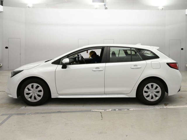 Toyota COROLLA TOURING 2023 8138130-4