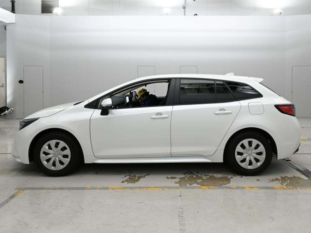 Toyota COROLLA TOURING 2024 8138135-4
