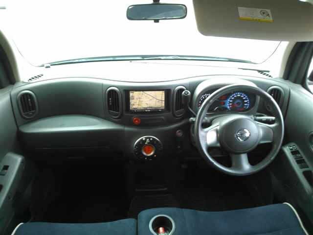 Nissan CUBE 2011 8135840-8