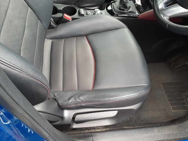 Mazda CX-3 2015 8136500-8
