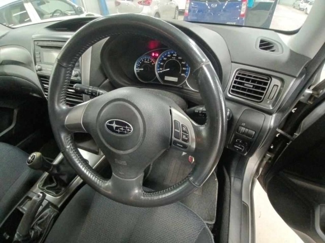 Subaru FORESTER 2011 8136263-9